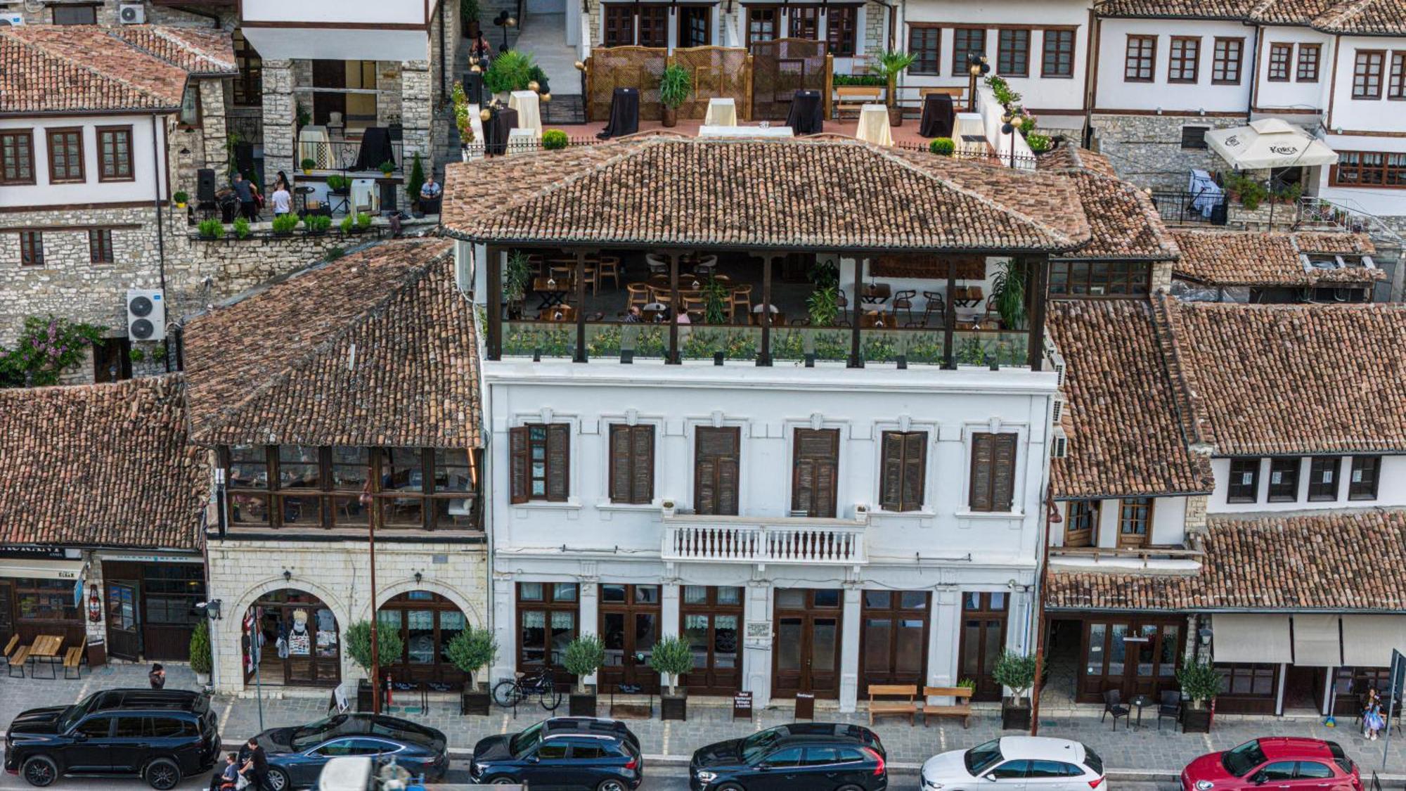 White House Boutique & Restaurant - Since 1999 Hotel
