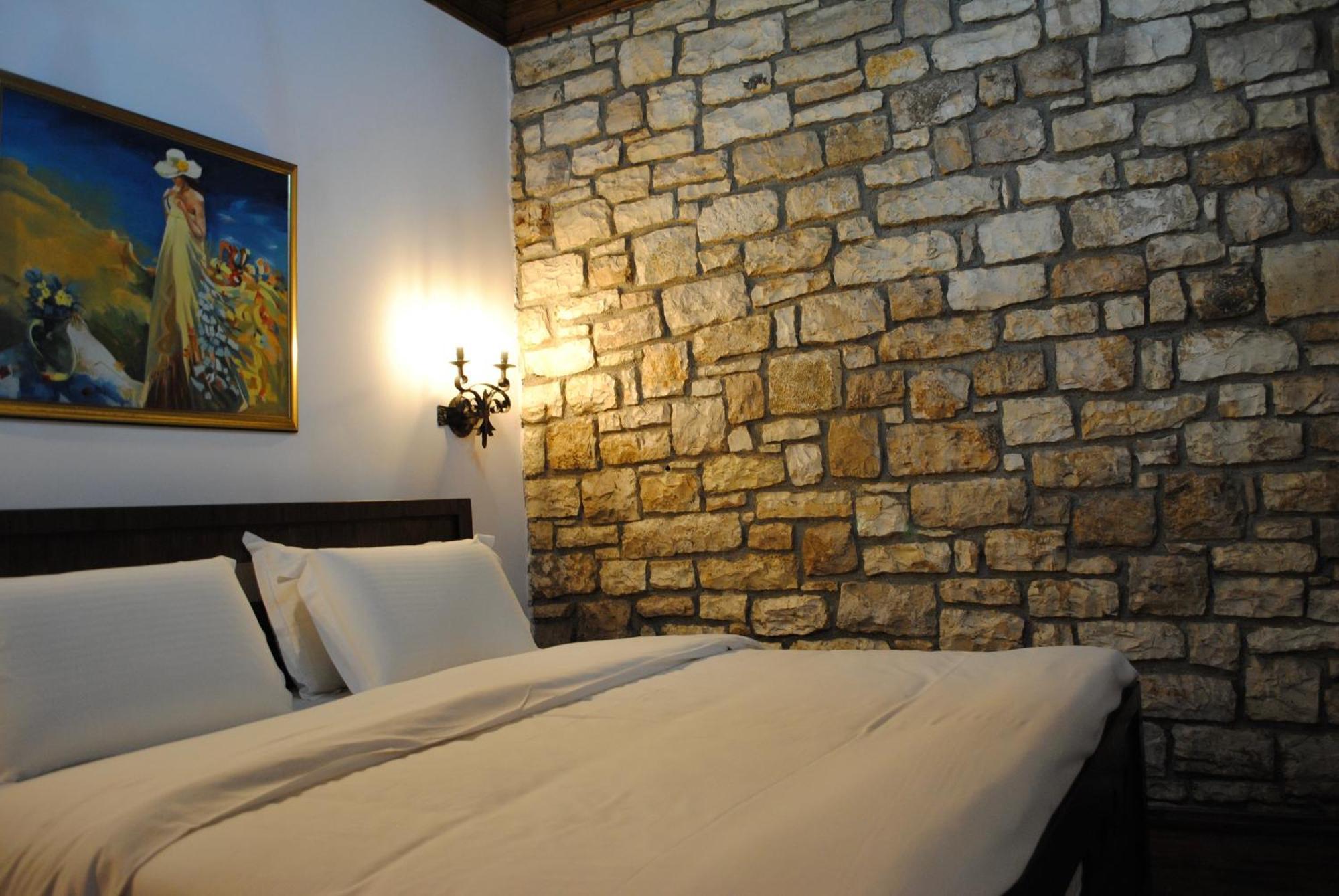 White House Boutique & Restaurant - Since 1999 Hotel *